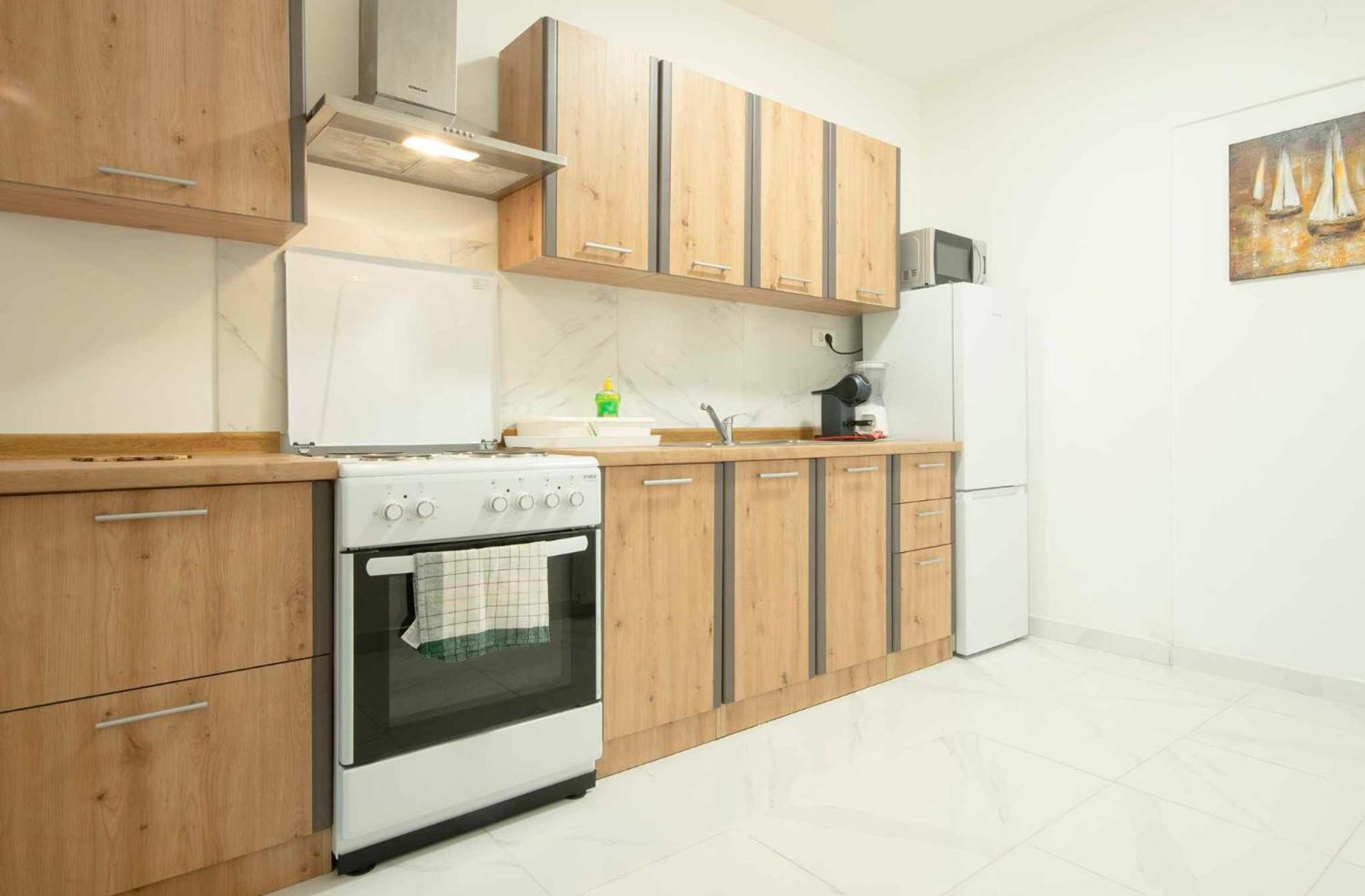 Apartment Nina Слуни Екстериор снимка